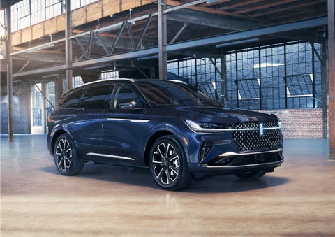 A 2024 Lincoln Nautilus® SUV is parked in an industrial space. | Golden Circle Lincoln in Jackson TN